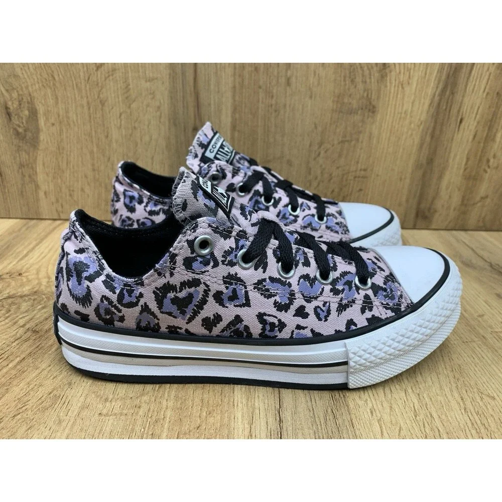 Converse Chuck Taylor Eva Lift Heart Print Platform Junior Kids Size 3